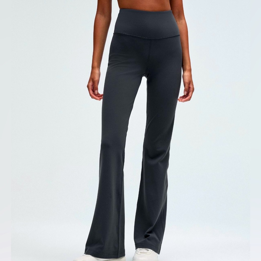 Grey lululemon flare leggings